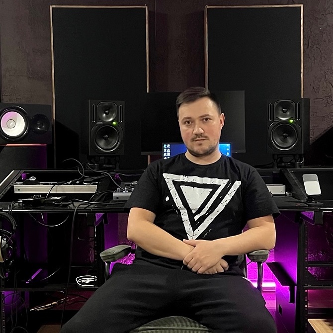 Павел Кустов